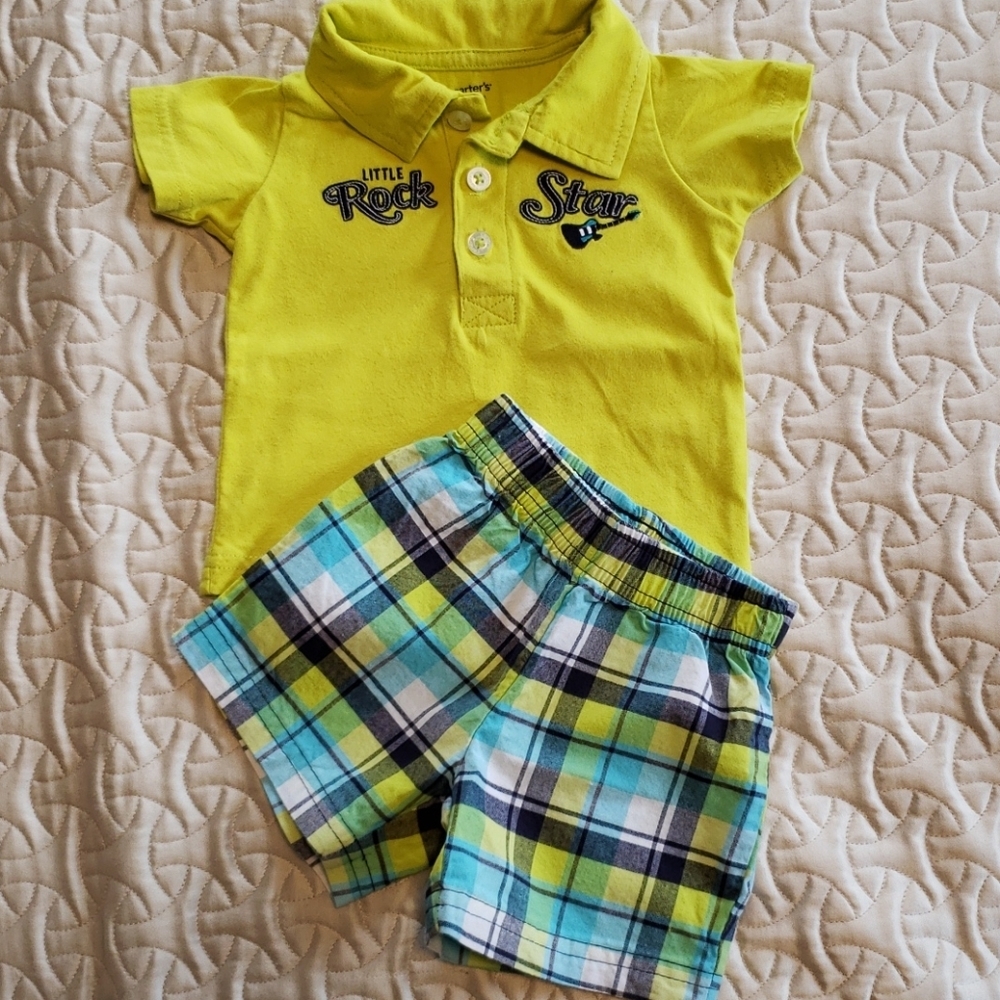 🔶️5 for $30🔶️ Carters Shirt & Shorts